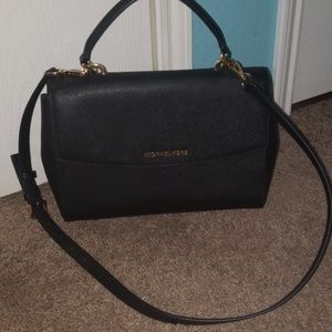 Michael Kors Cross Body Bag